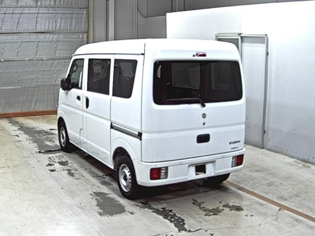 Suzuki EVERY 2025 7985227-1