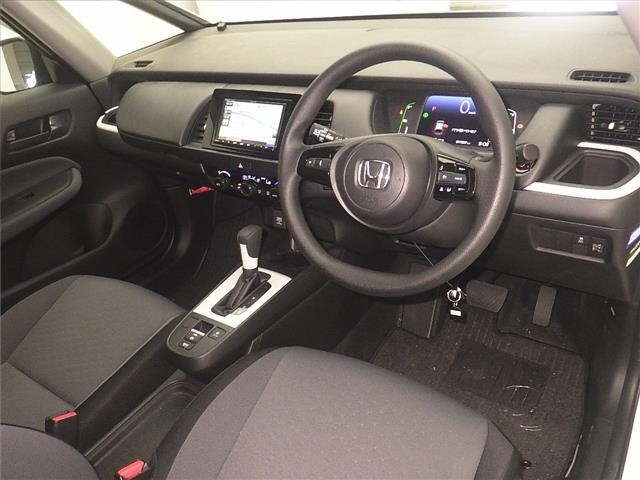 Honda FIT 2023 7986302-3