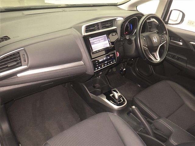 Honda FIT 2017 7986303-4