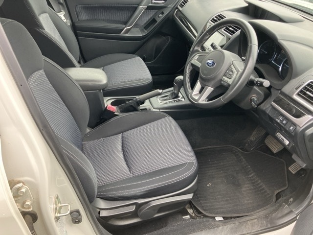 Subaru FORESTER 2017 7988266-8