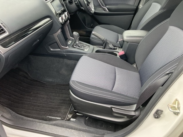 Subaru FORESTER 2017 7988266-9