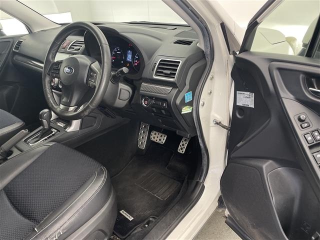 Subaru FORESTER 2015 7988315-22