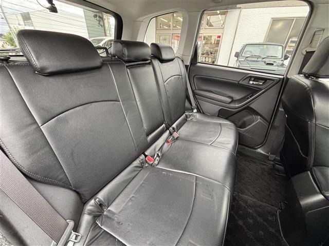 Subaru FORESTER 2013 7988316-12