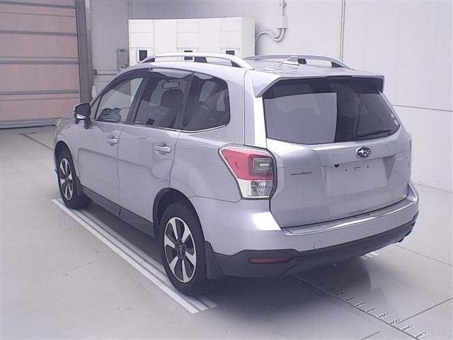 Subaru FORESTER 2016 7988382-1