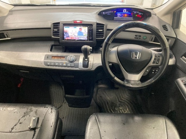 Honda FREED 2013 7988831-3