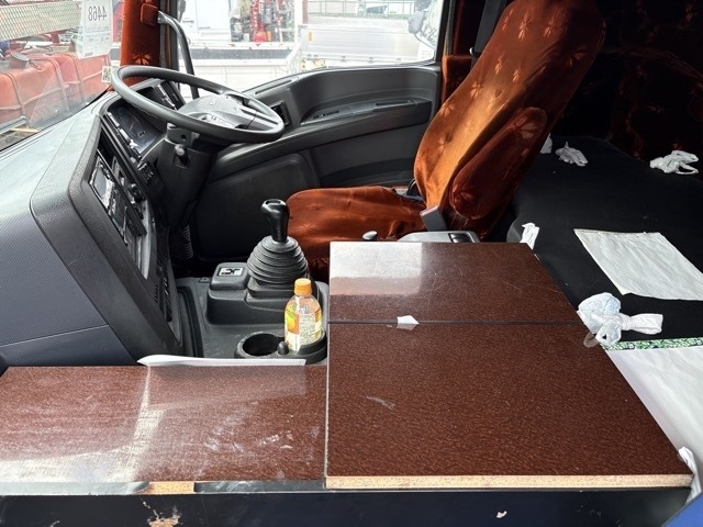 Isuzu GIGA 2018 7986925-5
