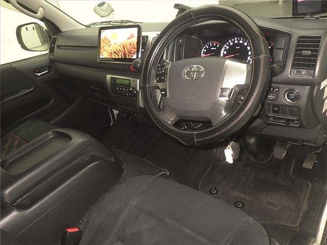 Toyota HIACE VAN 2018 7983685-3