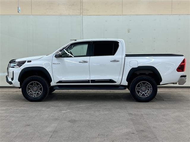 Toyota HILUX 2022 7988901-1