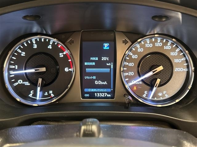 Toyota HILUX 2022 7988901-20