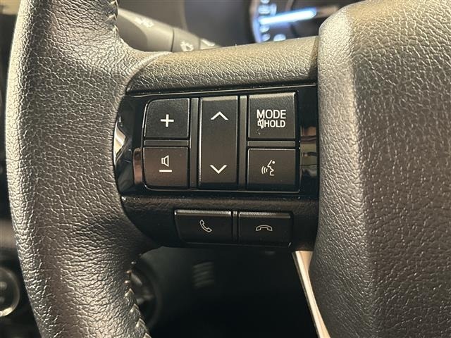 Toyota HILUX 2022 7988901-4