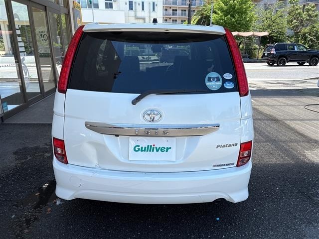 Toyota ISIS 2008 7988841-9