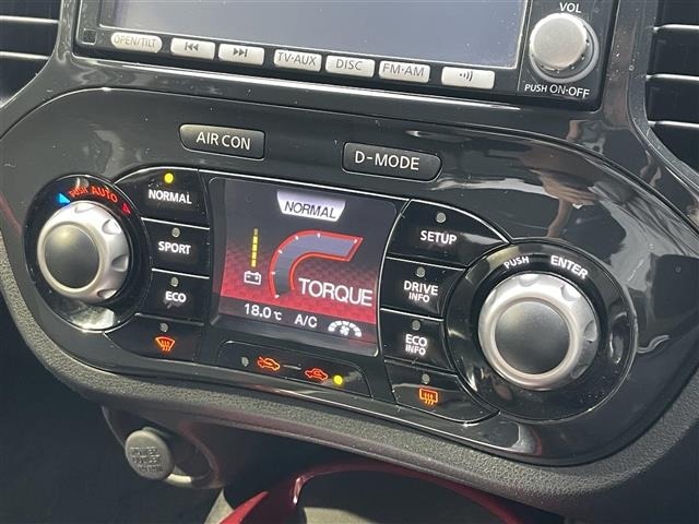 Nissan JUKE 2012 7988417-19