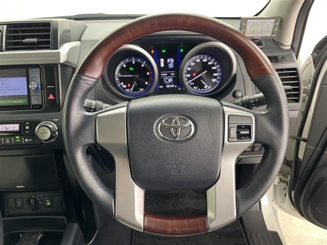 Toyota LAND CRUISER PRADO 2016 7988627-5