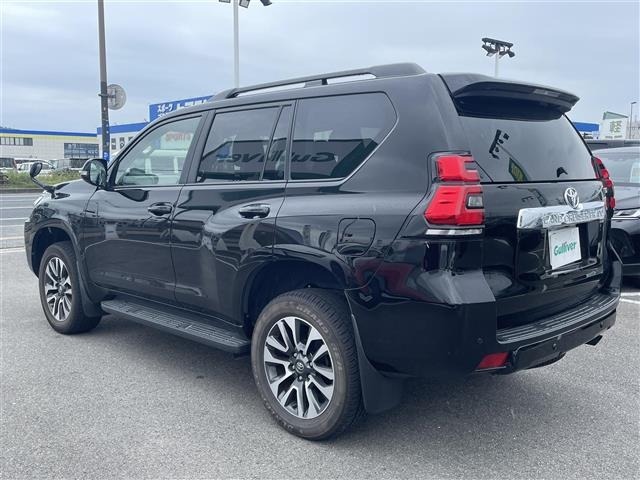Toyota LAND CRUISER PRADO 2023 7988630-13