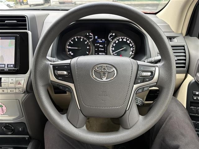 Toyota LAND CRUISER PRADO 2017 7988631-10