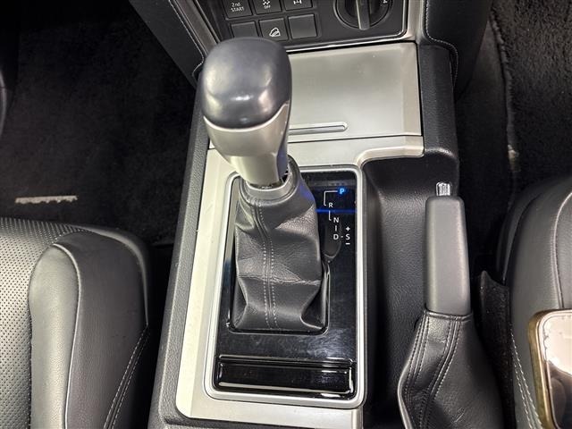 Toyota LAND CRUISER PRADO 2019 7988632-21