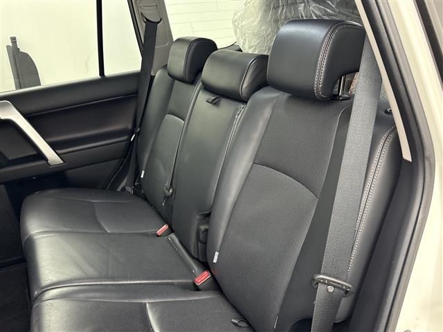 Toyota LAND CRUISER PRADO 2019 7988632-6