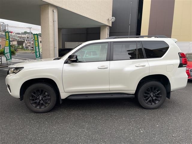 Toyota LAND CRUISER PRADO 2023 7988634-1