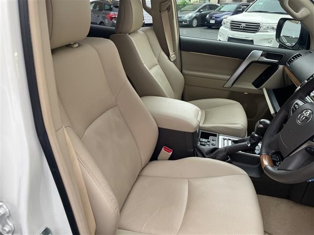 Toyota LAND CRUISER PRADO 2023 7988634-20