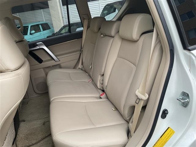 Toyota LAND CRUISER PRADO 2023 7988634-22