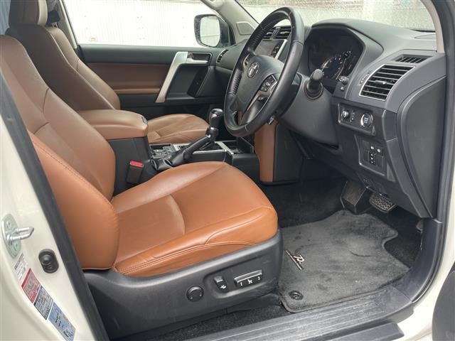 Toyota LAND CRUISER PRADO 2022 7988635-3