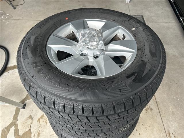Toyota LAND CRUISER PRADO 2023 7988636-38