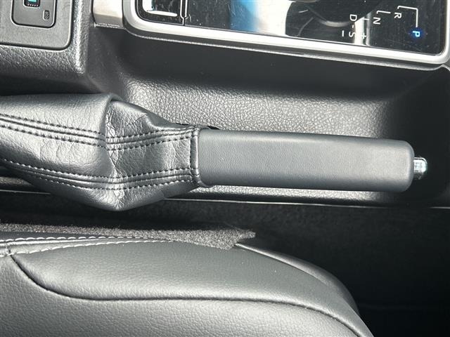 Toyota LAND CRUISER PRADO 2023 7988636-39