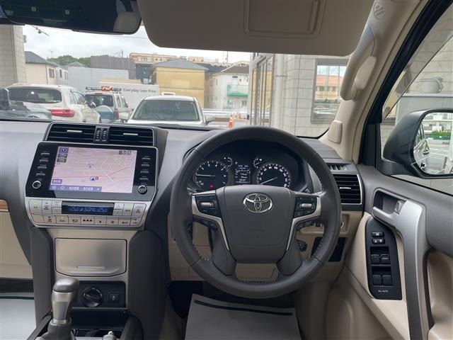 Toyota LAND CRUISER PRADO 2023 7988637-19