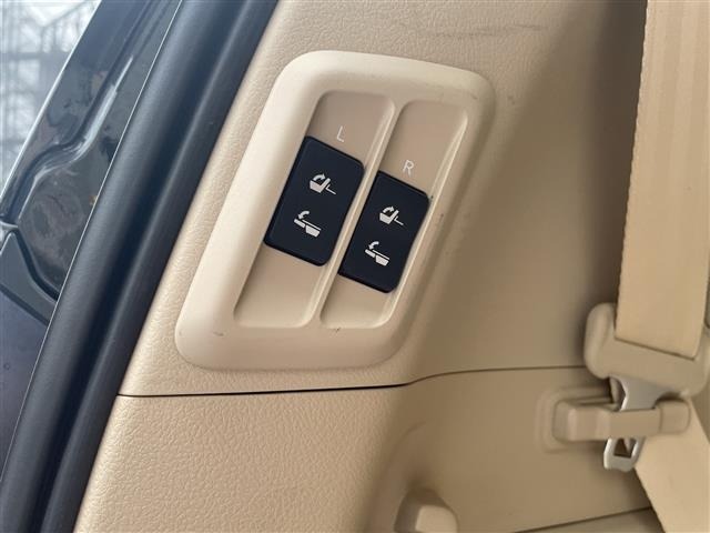 Toyota LAND CRUISER PRADO 2023 7988637-20