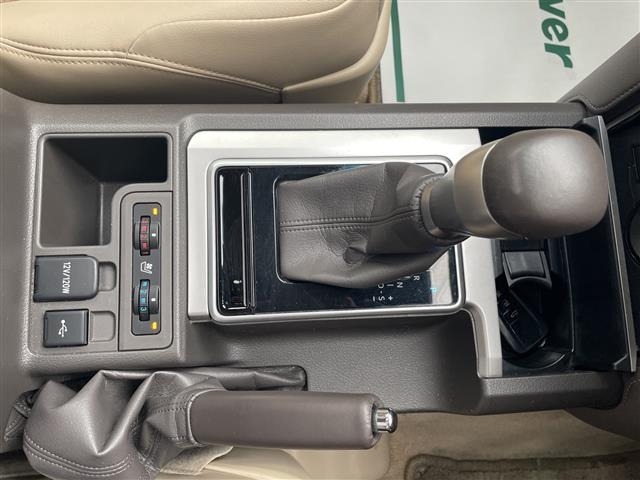 Toyota LAND CRUISER PRADO 2023 7988637-5