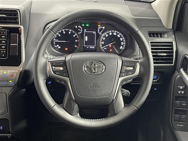 Toyota LAND CRUISER PRADO 2022 7988639-19