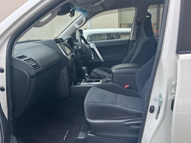 Toyota LAND CRUISER PRADO 2021 7988640-11