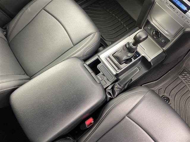 Toyota LAND CRUISER PRADO 2020 7988642-3