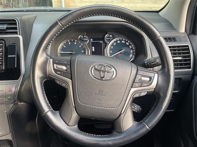 Toyota LAND CRUISER PRADO 2018 7988643-15