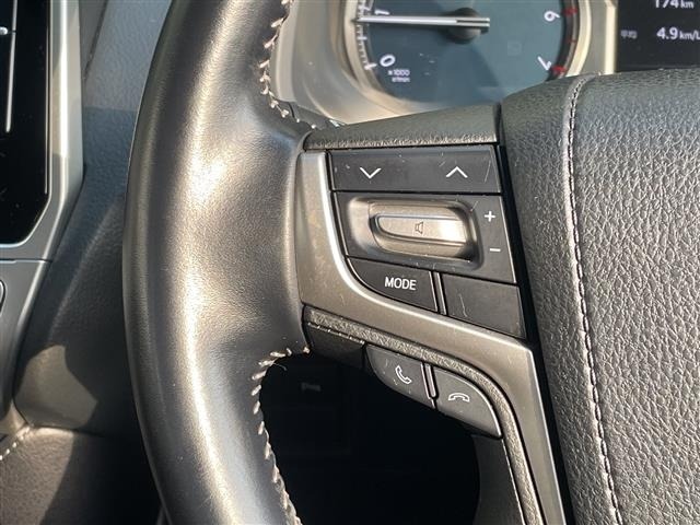 Toyota LAND CRUISER PRADO 2018 7988643-6