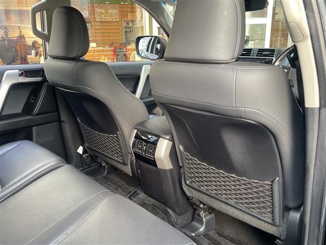 Toyota LAND CRUISER PRADO 2018 7988643-7