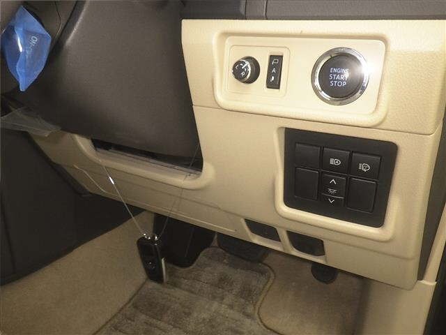 Toyota LAND CRUISER PRADO 2023 7988645-8