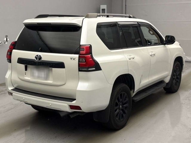 Toyota LAND CRUISER PRADO 2022 7988648-1