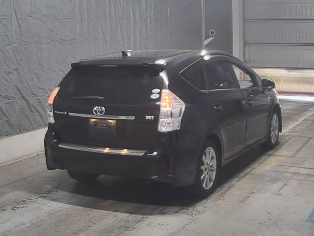 Toyota PRIUS 2013 7988429-1