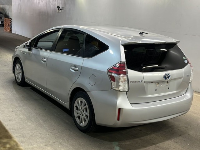 Toyota PRIUS 2015 7988432-1