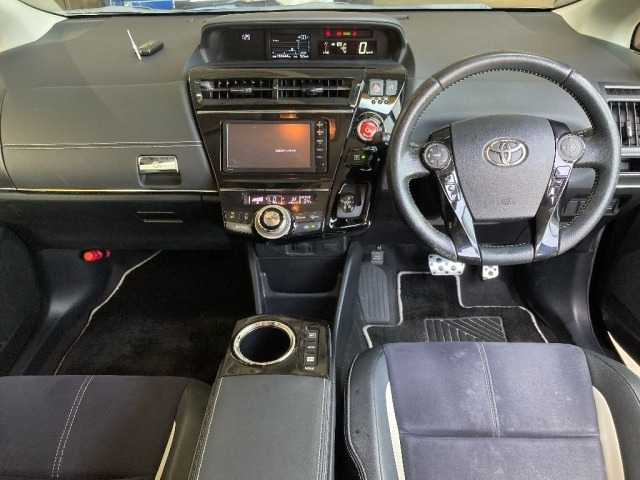 Toyota PRIUS 2015 7988433-3