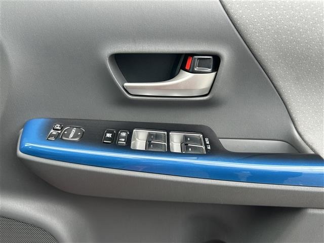 Toyota PRIUS 2011 7988458-12