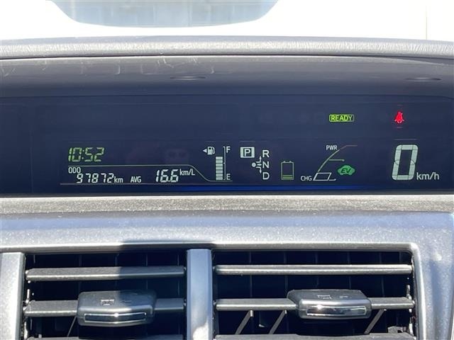 Toyota PRIUS 2014 7988465-1