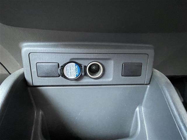 Toyota PRIUS 2014 7988465-20
