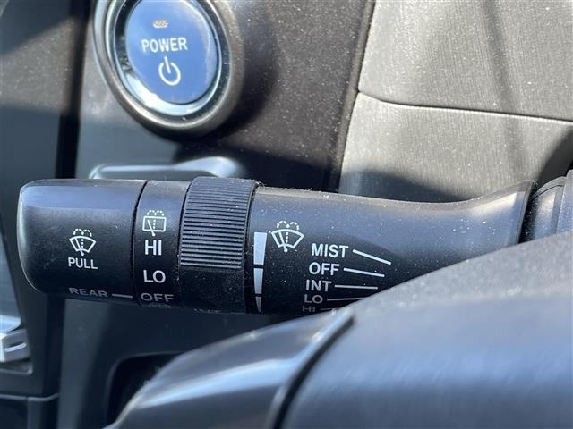 Toyota PRIUS 2014 7988465-5