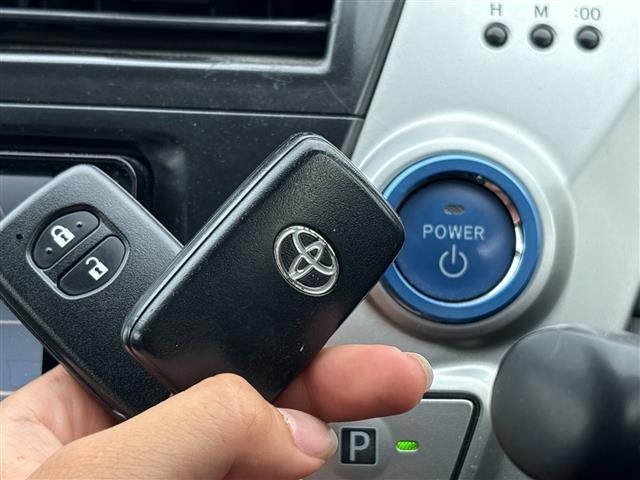 Toyota PRIUS 2011 7988475-1