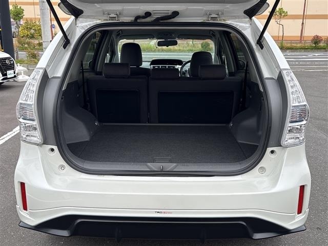 Toyota PRIUS 2011 7988475-12