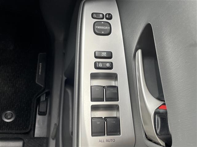 Toyota PRIUS 2012 7988477-10