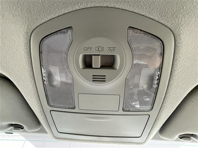 Toyota PRIUS 2012 7988477-12