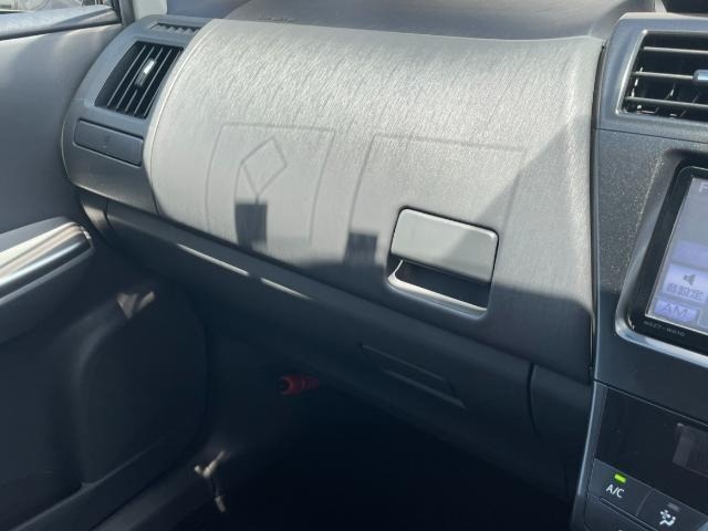 Toyota PRIUS 2011 7988483-12